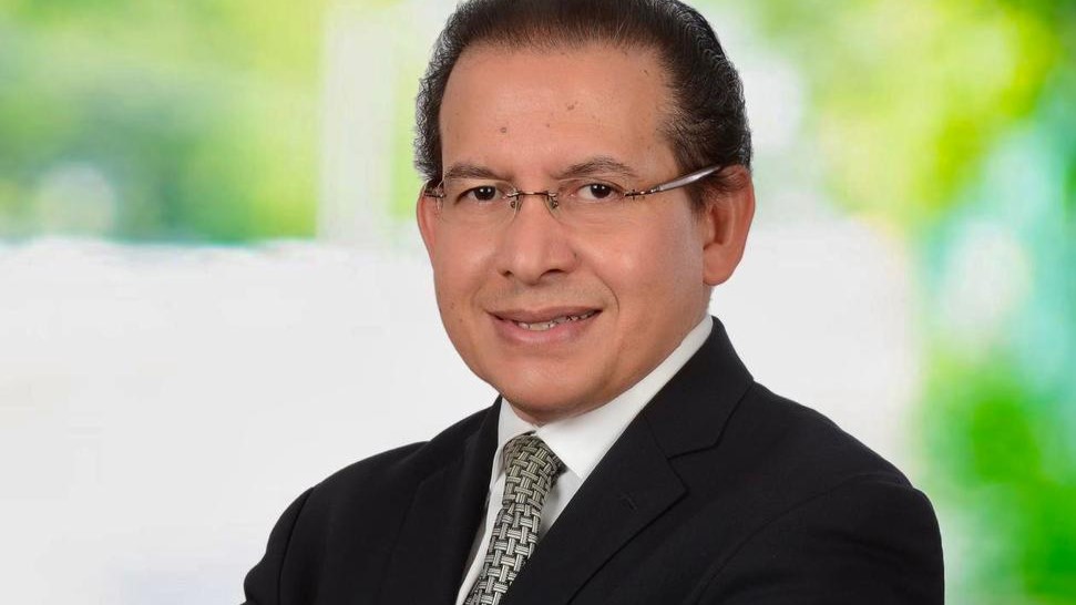 Rubén Peralta, egresado distinguido y profesor honorífico de la UNPHU