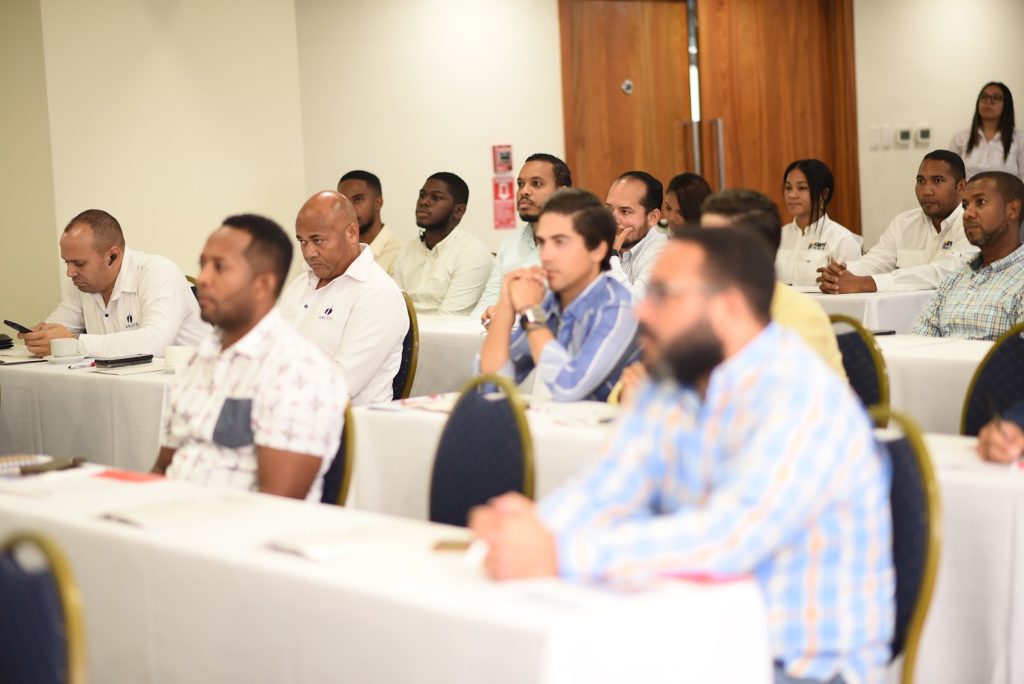 Participantes taller de hormigón