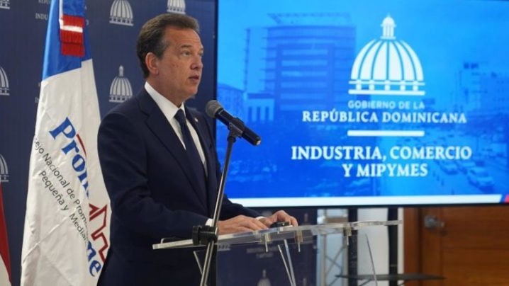 Destaca Bisonó RD rumbo ser principal centro inversión extranjera en la región Destaca Bisonó RD rumbo ser principal centro inversión extranjera en la región