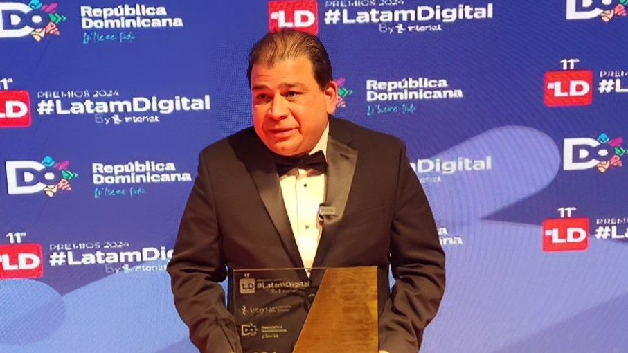 Obtiene Arium Salud Digital primer lugar mejor plataforma gestión datos médicos en premios Latam Digital 2024