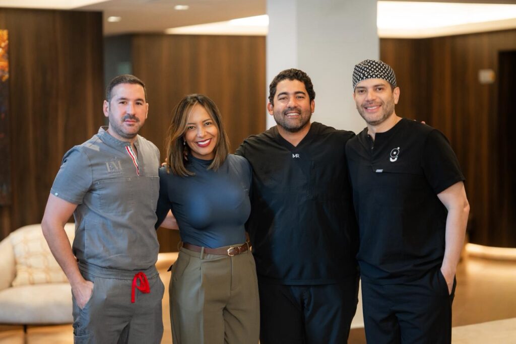 Eduardo Mejía, Lourdes Rodríguez, Martín Robles y Gustavo Almanzar