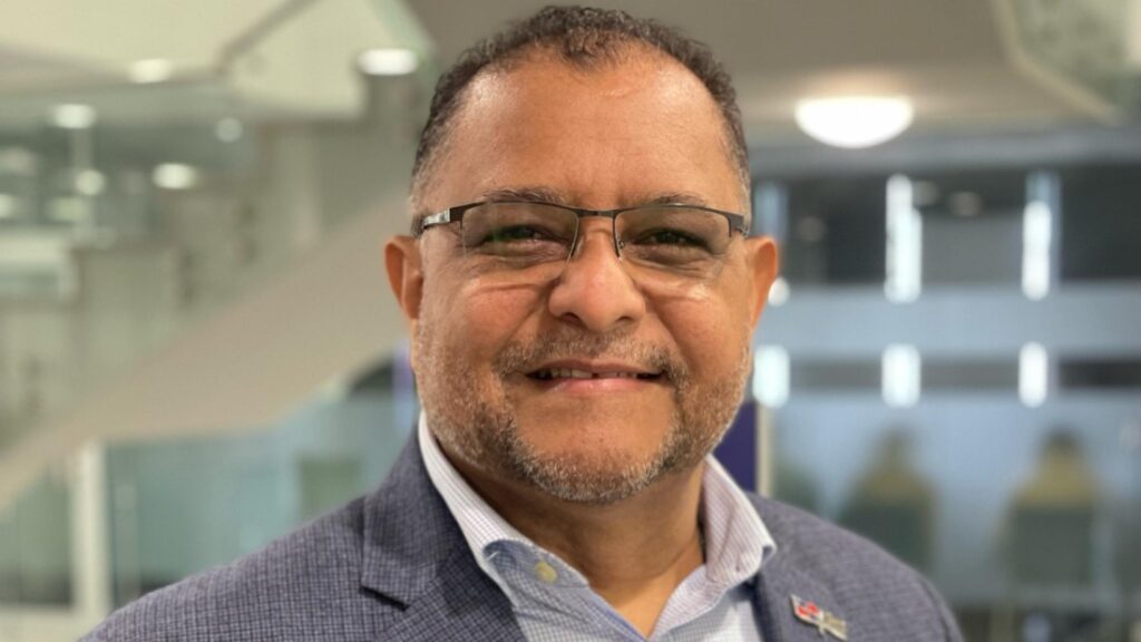 Edwin DeLaCruz, periodista, abogado y sindicalista