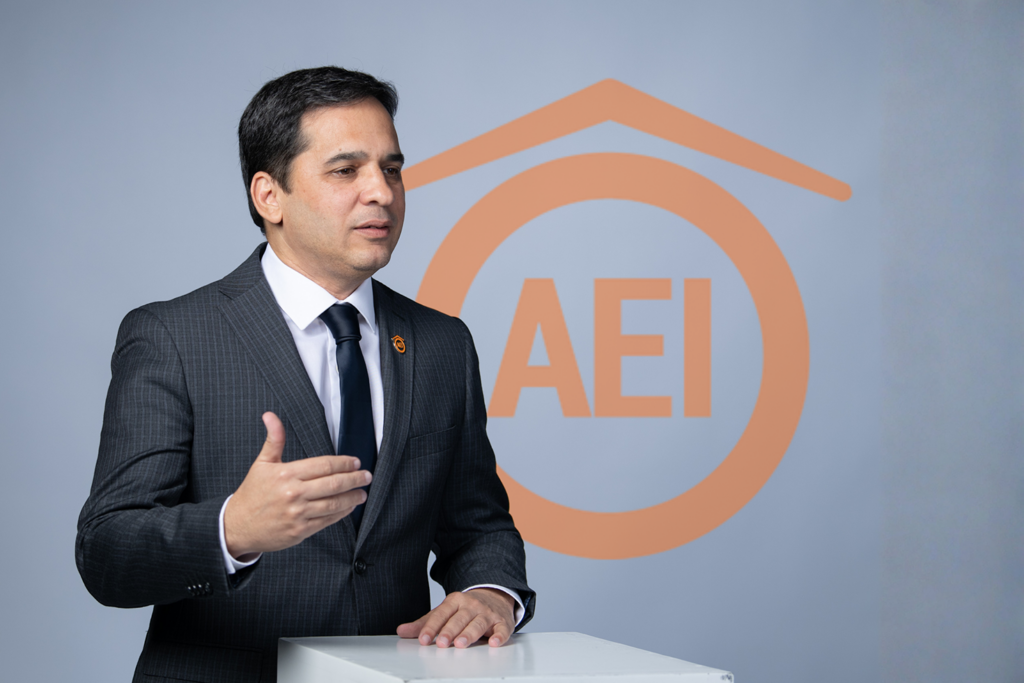 Alberto Bogaert, presidente AEI